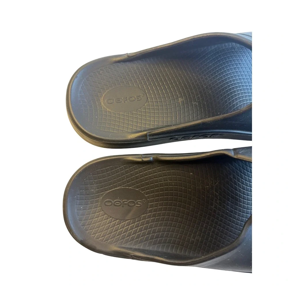 OOFOS OOahh Slide Sandal Black Recovery Footwear OOfoam Men 9 Women 11